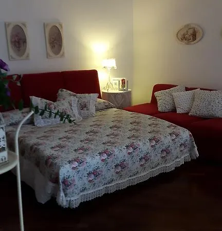 Beti' House
